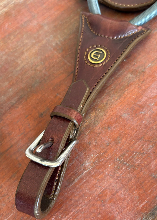 Martingala de Piel con Elástico - Café