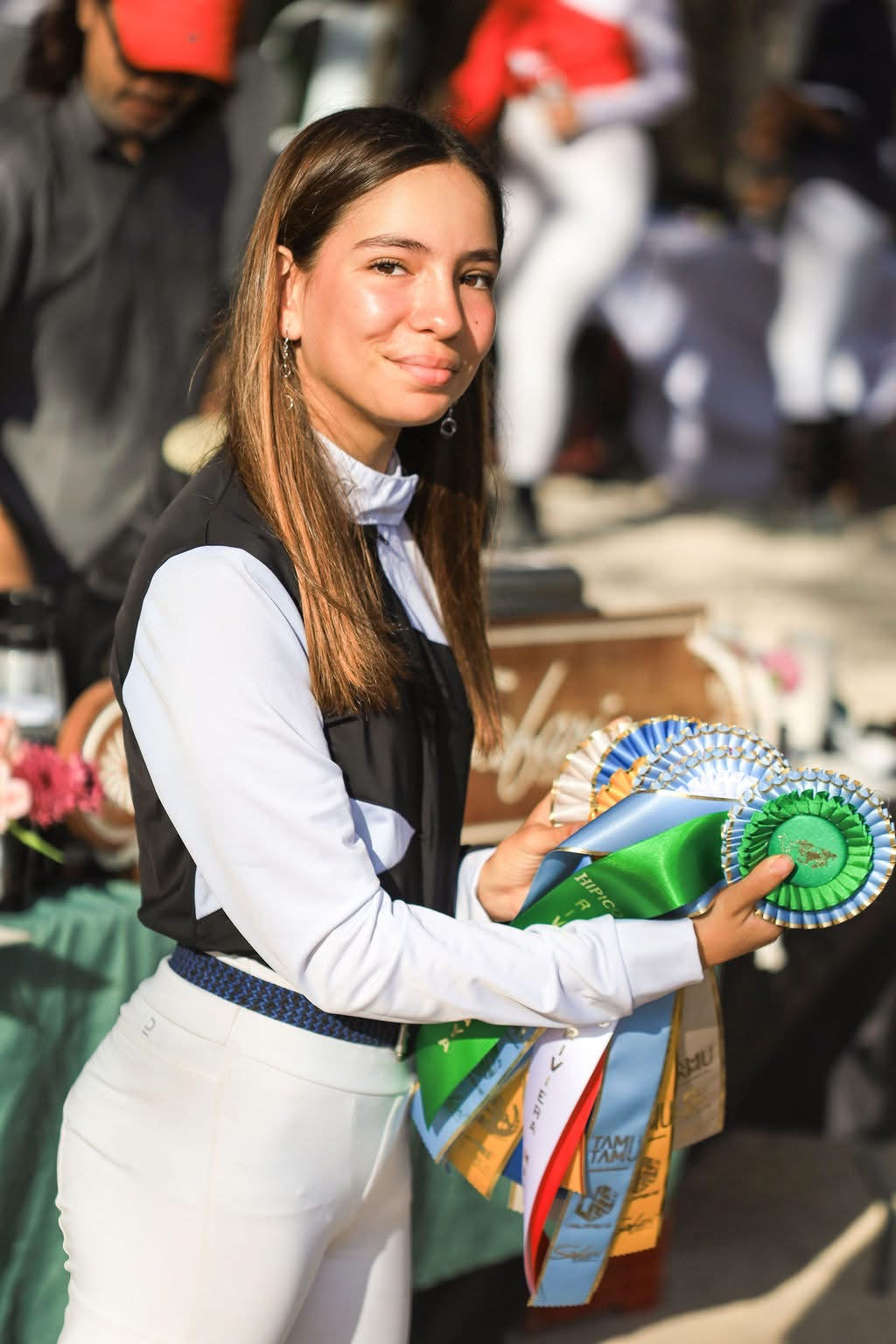 AMAZONA Concurso - Mao Negro